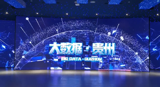 多主机帧同步播放器